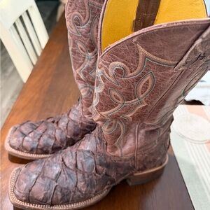 Cavenders Pirarucu boots